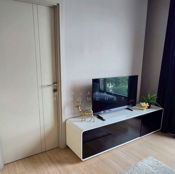 The Base Rama 9-Ramkhamhaeng, Bangkok, 3 Ramkhamhaeng Road, Hua Mak, Bang Kapi, Bangkok, 2 Bedrooms, 49 sqm, Condo For Sale, by Banjarat Thanomchat, 500405605 - DDproperty.com