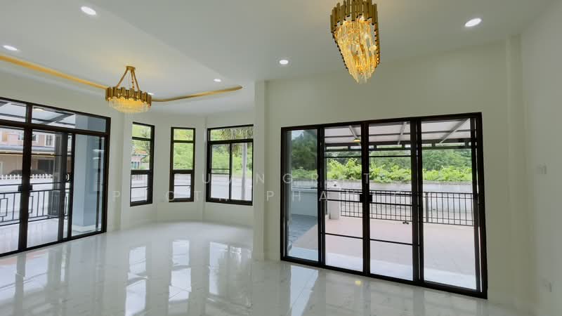 City Home Place 2, Chiang Mai, Pa Bong, Saraphi, Chiang Mai, 4 Bedrooms, 250 sqm, Single Detached House For Sale, by Duangrat Phothiphanich, 500405619 - DDproperty.com