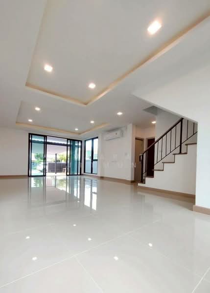 บ้านศิรินทรา ร่มเกล้า-สุวรรณภูมิ : Baan Sirintra Romklao-Suvarnabhumi, กรุงเทพ, คลองสามประเวศ, ลาดกระบัง, กรุงเทพ, 180 ตร.ม., บ้านเดี่ยว ขาย, โดย Jutarat Jitmun, 500405623 - DDproperty.com
