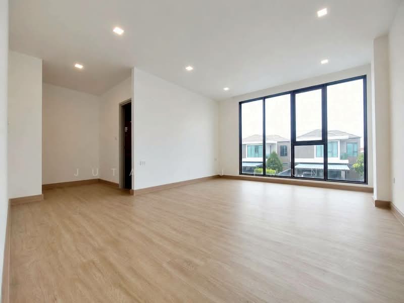 Baan Sirintra Romklao-Suvarnabhumi, Bangkok, Khlong Sam Prawet, Lat Krabang, Bangkok, 3 Bedrooms, 180 sqm, Single Detached House For Sale, by Jutarat Jitmun, 500405623 - DDproperty.com