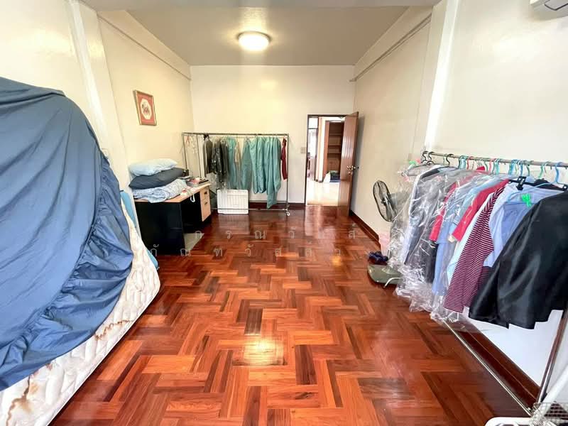 ขาย อาคารพาณิชย์ 2 คูหา ซอยภูมิจิตร (ซอยสุขุมวิท 46), Bangkok, Phra Kanong, Khlong Toei, Bangkok, , 240 sqm, Shophouse For Sale, by กรณวัสส์ กัณฑวัสส์วงส์, 500405631 - DDproperty.com