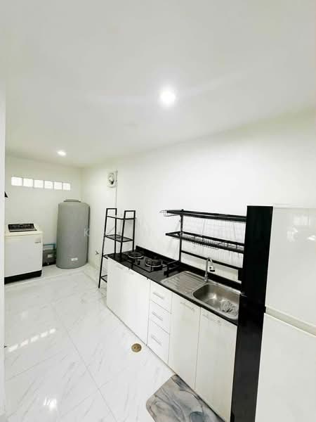 Pleno Sukhumvit-Bangna, Samut Prakan, Bua Nakarin Road, Bang Kaeo, Bang Plee, Samut Prakan, 3 Bedrooms, 110 sqm, Townhouse For Rent, by Khun Eve, 500405637 - DDproperty.com