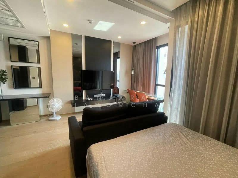 ASHTON Chula-Silom, Bangkok, Rama 4 Road, Si Phraya, Bang Rak, Bangkok, 1 Bedroom, 30 sqm, Condo For Rent, by Banjarat Thanomchat, 500405688 - DDproperty.com
