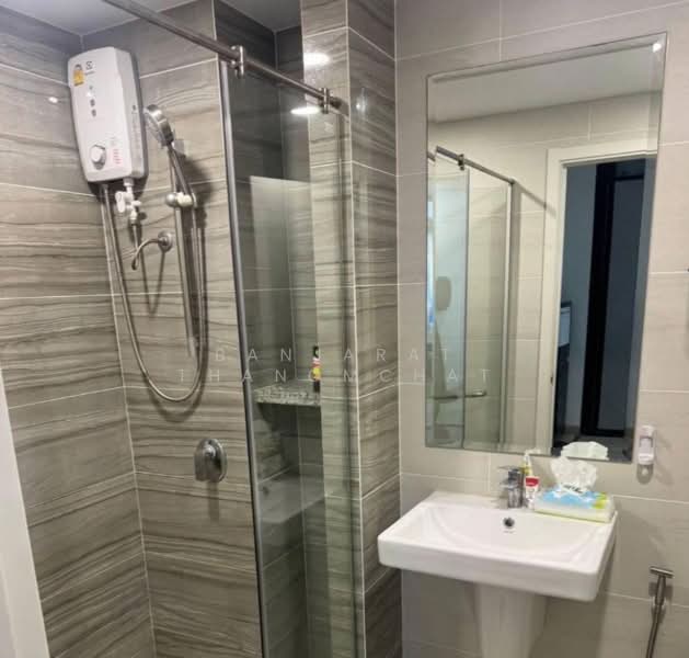 Supalai Loft Prajadhipok-Wongwian Yai, Bangkok, Prajadhipok Road, Somdet Chao Phraya, Khlong San, Bangkok, 2 Bedrooms, 47 sqm, Condo For Rent, by Banjarat Thanomchat, 500405692 - DDproperty.com