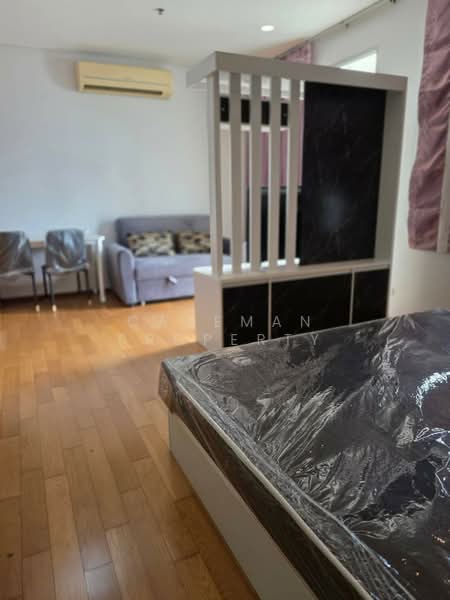 Villa Sathorn, Bangkok, 5 KrungThonBuri Road, Khlong Ton Sai, Khlong San, Bangkok, Studio, 38 sqm, Condo For Rent, by Caveman Property, 500405697 - DDproperty.com