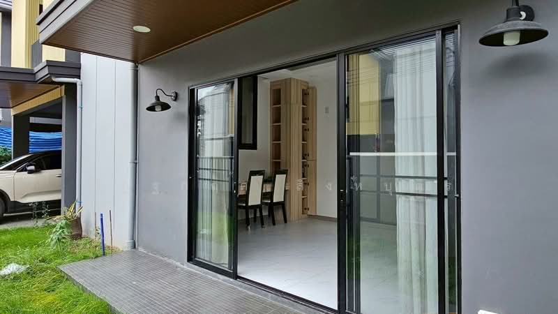 Noble Gable Watcharapol, Bangkok, Phoemsin Road, Khlong Tanon, Sai Mai, Bangkok, 3 Bedrooms, 225 sqm, Single Detached House For Rent, by ณัฏฐกฤศ สิงหบุตร, 500405703 - DDproperty.com