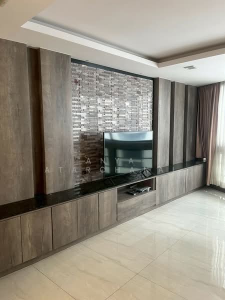 President Park Sukhumvit 24, Bangkok, 99 Sukhumvit 24 Alley, Khlongtoei Nua, Watthana, Bangkok, 3 Bedrooms, 223 sqm, Condo For Rent, by Anya Atarchanai, 500405739 - DDproperty.com