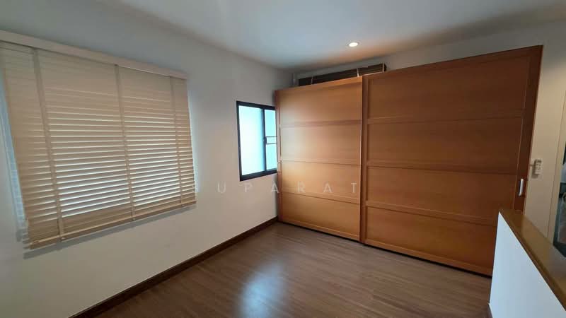Baan Lumpini Suanluang Rama 9 Phase 2, Bangkok, Chaloem Phrakiat Rama 9 Road, Prawet, Bangkok, 5 Bedrooms, 226 sqm, Single Detached House For Rent, by Suparat, 500405747 - DDproperty.com