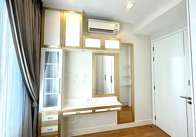 Equinox Phahol Vibha, Bangkok, 345 Paholyothin Road, Jom Phon, Chatuchak, Bangkok, 2 Bedrooms, 63 sqm, Condo For Rent, by Phakaporn Brikshavana, 500405758 - DDproperty.com