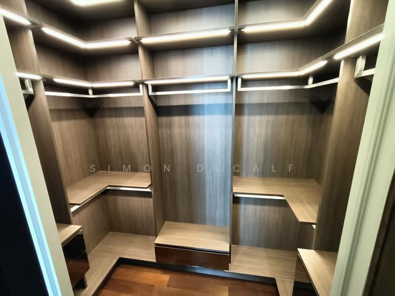 Q1 Sukhumvit, Bangkok, 1 Sukhumvit Road, Khlong Toei, Bangkok, 2 Bedrooms, 92 sqm, Condo For Rent, by Simon Decalf, 500405768 - DDproperty.com