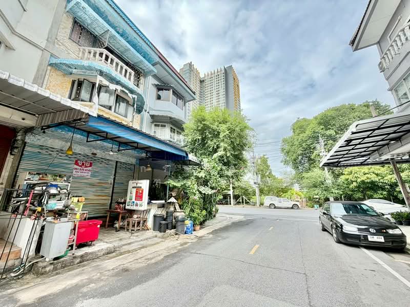 ขาย อาคารพาณิชย์ หมู่บ้านกฤษดานคร 10, นนทบุรี, บางรักพัฒนา, บางบัวทอง, นนทบุรี, 120 ตร.ม., ตึกแถว-อาคารพาณิชย์ ขาย, โดย กรณวัสส์ กัณฑวัสส์วงส์, 500405782 - DDproperty.com