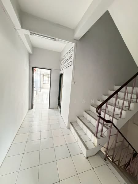 Townhouse for Rent Near Bang Chak BTS Station (SPSJP477), Bangkok, ซอยสุขุมวิท 89/1, Bang Chak, Phra Khanong, Bangkok, 4 Bedrooms, 300 sqm, Townhouse For Rent, by Khun Jane, 500405788 - DDproperty.com