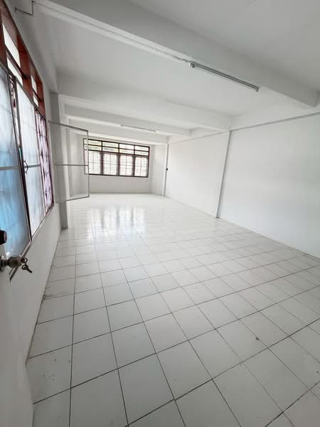 Townhouse for Rent Near Bang Chak BTS Station (SPSJP477), Bangkok, ซอยสุขุมวิท 89/1, Bang Chak, Phra Khanong, Bangkok, 4 Bedrooms, 300 sqm, Townhouse For Rent, by Khun Jane, 500405788 - DDproperty.com