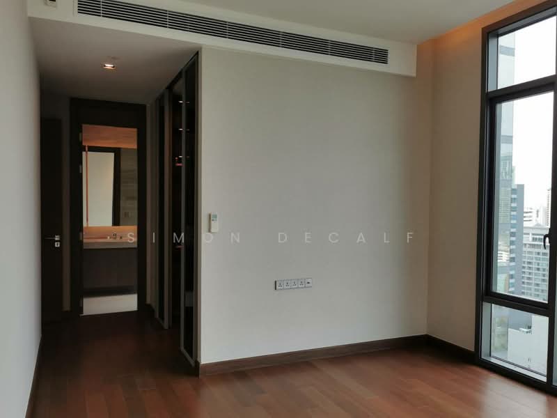 Q1 Sukhumvit, Bangkok, 1 Sukhumvit Road, Khlong Toei, Bangkok, 2 Bedrooms, 113 sqm, Condo For Rent, by Simon Decalf, 500405795 - DDproperty.com