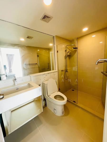 Chateau In Town Major Ratchayothin, Bangkok, 30 Phaholyothin, Chan Kasem, Chatuchak, Bangkok, 2 Bedrooms, 45 sqm, Condo For Rent, by Anya Atarchanai, 500405800 - DDproperty.com
