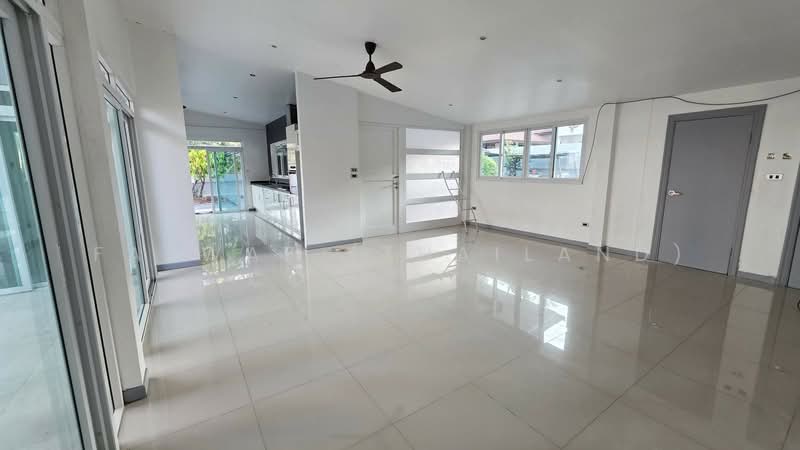 Best-Value New 1BR Villa in Maenam Koh Samui Near Beach & Cafés, Surat Thani, Nha Mueng, Ko Samui, Surat Thani, 3 Bedrooms, 166 sqm, Villa For Rent, by Fazwaz (Thailand) Co., Ltd., 500405803 - DDproperty.com