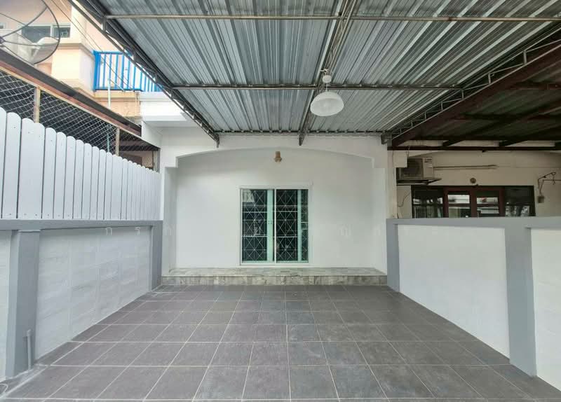 หมู่บ้านศรีชนก ซอยสำเร็จพัฒนา ถนนกาญจนาภิเษก บางใหญ่, Nonthaburi, ซอยสำเร็จพัฒนา, Plai Bang, Bang Kruai, Nonthaburi, 2 Bedrooms, 125 sqm, Townhouse For Sale, by กรกฤตย์ บุญสระ, 500405808 - DDproperty.com