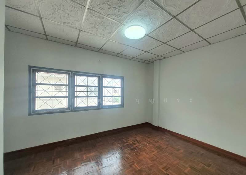 หมู่บ้านศรีชนก ซอยสำเร็จพัฒนา ถนนกาญจนาภิเษก บางใหญ่, Nonthaburi, ซอยสำเร็จพัฒนา, Plai Bang, Bang Kruai, Nonthaburi, 2 Bedrooms, 125 sqm, Townhouse For Sale, by กรกฤตย์ บุญสระ, 500405808 - DDproperty.com