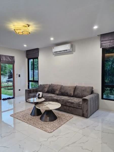 Pool Villa for Rent Near Bang Chak BTS Station (SPSJP478), Bangkok, สุขุมวิท 62 แยก 1, Bang Chak, Phra Khanong, Bangkok, 5 Bedrooms, 700 sqm, Single Detached House For Rent, by Khun Jane, 500405813 - DDproperty.com