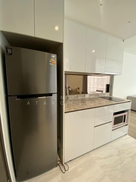 Fynn Asoke, Bangkok, 28 Sukhumvit 10 Alley, Khlong Toei, Bangkok, 1 Bedroom, 38 sqm, Condo For Rent, by Anya Atarchanai, 500405819 - DDproperty.com