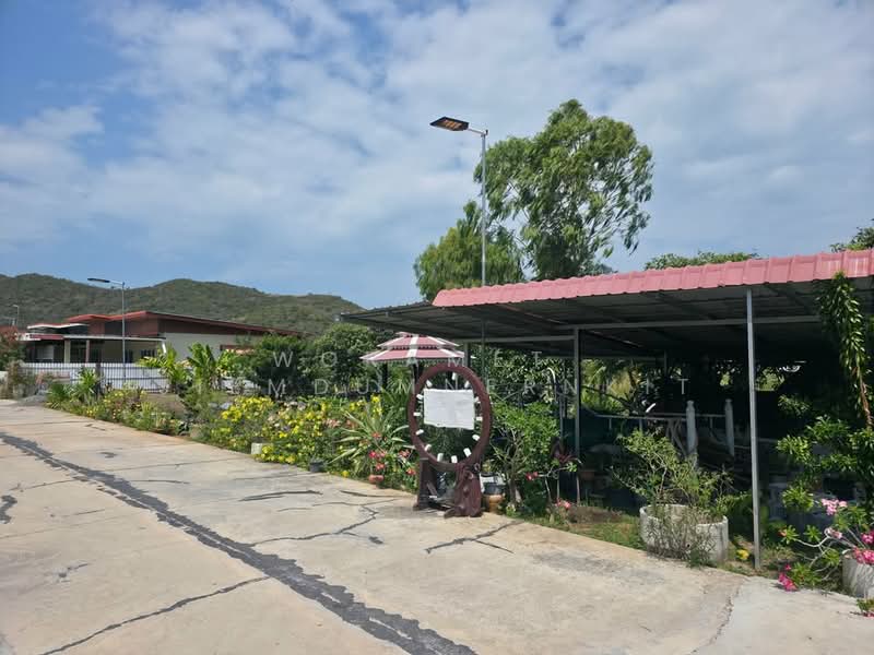 10-BR House, Prachuap Khiri Khan, Pak Nam Pran, Pran Buri, Prachuap Khiri Khan, 10+ Bedrooms, 7,038 sqm, Single Detached House For Sale, by Woramet Jiemdumnernkit, 500405821 - DDproperty.com