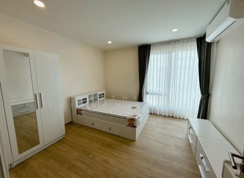 3-BR Villa, Bangkok, Lat Krabang, Bangkok, 3 Bedrooms, 250 sqm, Villa For Rent, by Aphisit Khotudon, 500405833 - DDproperty.com