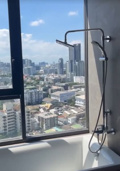 Skyrise Avenue Sukhumvit 64, Bangkok, 3 Soi Sukhumvit 64, Bang Chak, Phra Khanong, Bangkok, 2 Bedrooms, 55 sqm, Condo For Rent, by Natthida Thianchaianan, 500405837 - DDproperty.com