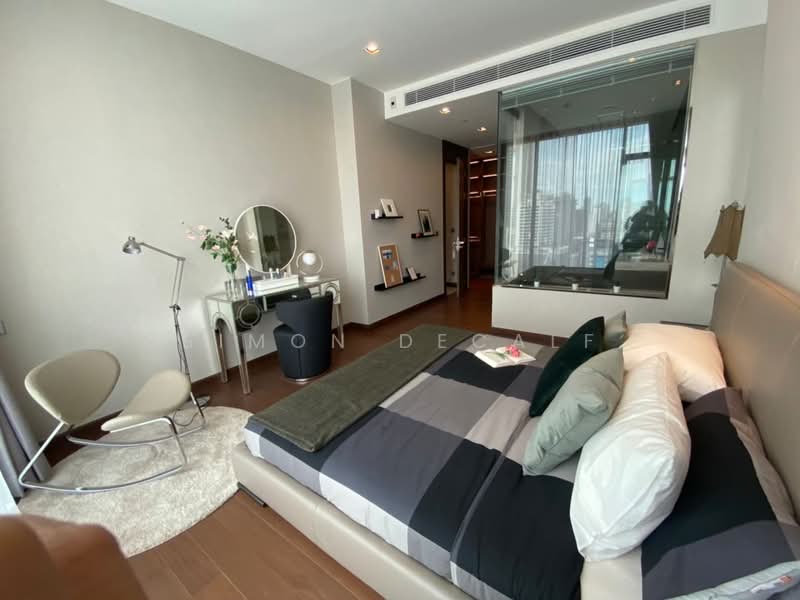 Q1 Sukhumvit, Bangkok, 1 Sukhumvit Road, Khlong Toei, Bangkok, 2 Bedrooms, 95 sqm, Condo For Rent, by Simon Decalf, 500405847 - DDproperty.com