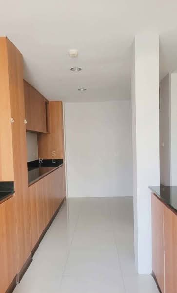 Plus City Park Sukhumvit 101/1, Bangkok, 6 Soi Wachiratham Sathit 31, Bang Chak, Phra Khanong, Bangkok, 3 Bedrooms, 240 sqm, Townhouse For Sale, by Shinyu Real Estate, 500405862 - DDproperty.com