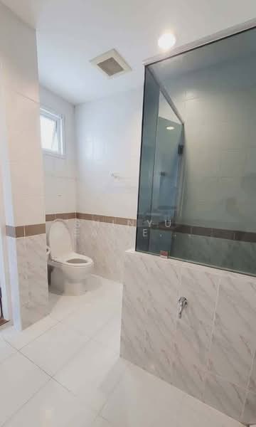 Plus City Park Sukhumvit 101/1, Bangkok, 6 Soi Wachiratham Sathit 31, Bang Chak, Phra Khanong, Bangkok, 3 Bedrooms, 240 sqm, Townhouse For Sale, by Shinyu Real Estate, 500405862 - DDproperty.com
