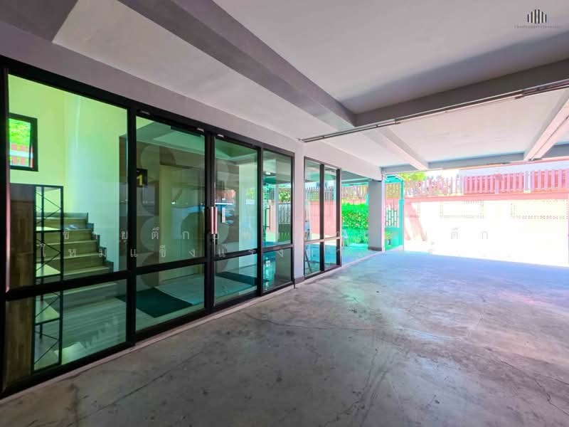 Opportunity! newly built apartment building in Ladprao 58/1, Bangkok, ลาดพร้าว, Wang Thonglang, Bangkok, 10+ Bedrooms, 1,142 sqm, Townhouse For Sale, by ขายตึกอพาร์ทเม้นตึกใหม่แข็งแรงลาดพร้าว 58/1 ขนาด 102 ตร.วา 5 ชั้น, 500405871 - DDproperty.com