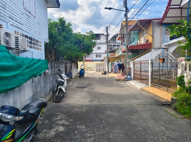 ทาวน์เฮ้าส์หน้าเมือง ฉะเชิงเทรา, Chachoengsao, Nha Mueng, Muang Chachoengsao, Chachoengsao, 2 Bedrooms, 100 sqm, Townhouse For Sale, by The Best Property Agent แก้ว, 500405887 - DDproperty.com