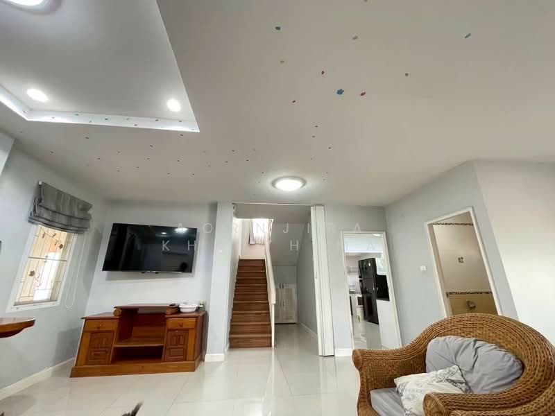R1004 | 4-Bedroom Two-Storey Detached House for Rent (Gated Community), Louis Intersection, Chiang Mai, San Pu Loei, Doi Saket, Chiang Mai, 4 Bedrooms, 220 sqm, Single Detached House For Rent, by Aornjira Khatthima, 500405928 - DDproperty.com