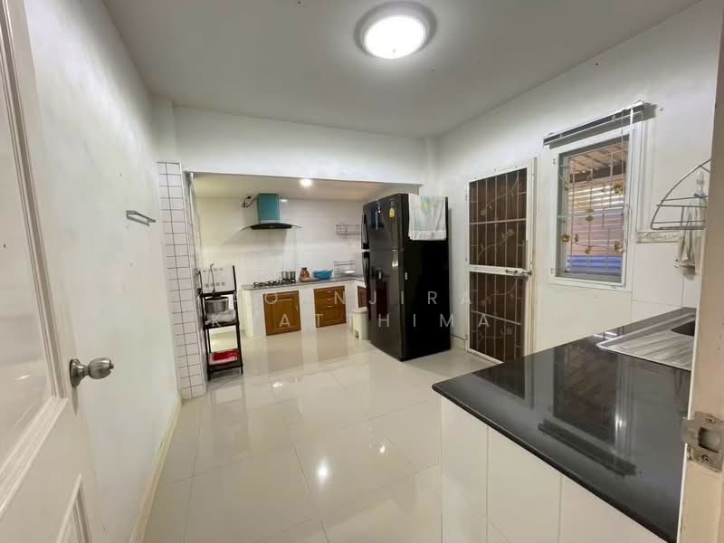 R1004 | 4-Bedroom Two-Storey Detached House for Rent (Gated Community), Louis Intersection, Chiang Mai, San Pu Loei, Doi Saket, Chiang Mai, 4 Bedrooms, 220 sqm, Single Detached House For Rent, by Aornjira Khatthima, 500405928 - DDproperty.com