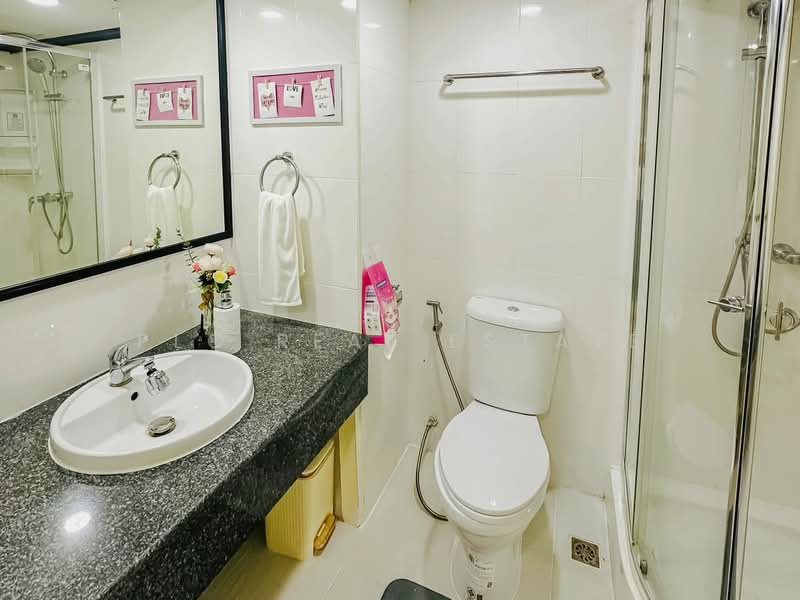Kieng Talay Condotel, Chon Buri (Pattaya), Soi Phratamnak, Nong Pru, Bang Lamung (Pattaya), Chon Buri (Pattaya), 1 Bedroom, 80 sqm, Condo For Sale, by PLC Real Estate, 500405930 - DDproperty.com