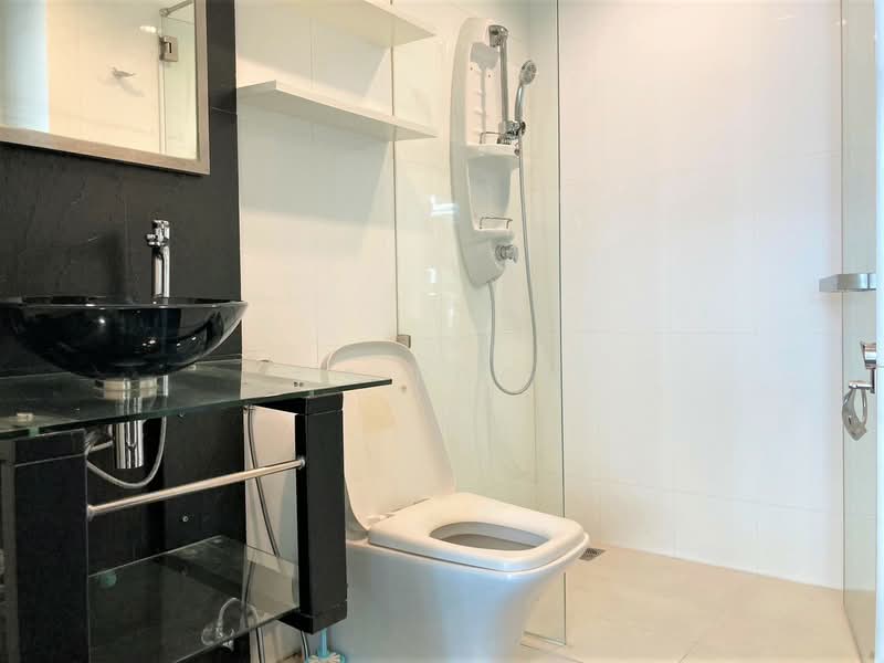 The Address Sukhumvit 42, Bangkok, 39 Soi Barbot 1, Sukhumvit Road, Phra Kanong, Khlong Toei, Bangkok, 2 Bedrooms, 70 sqm, Condo For Rent, by CS Poon, 500405937 - DDproperty.com