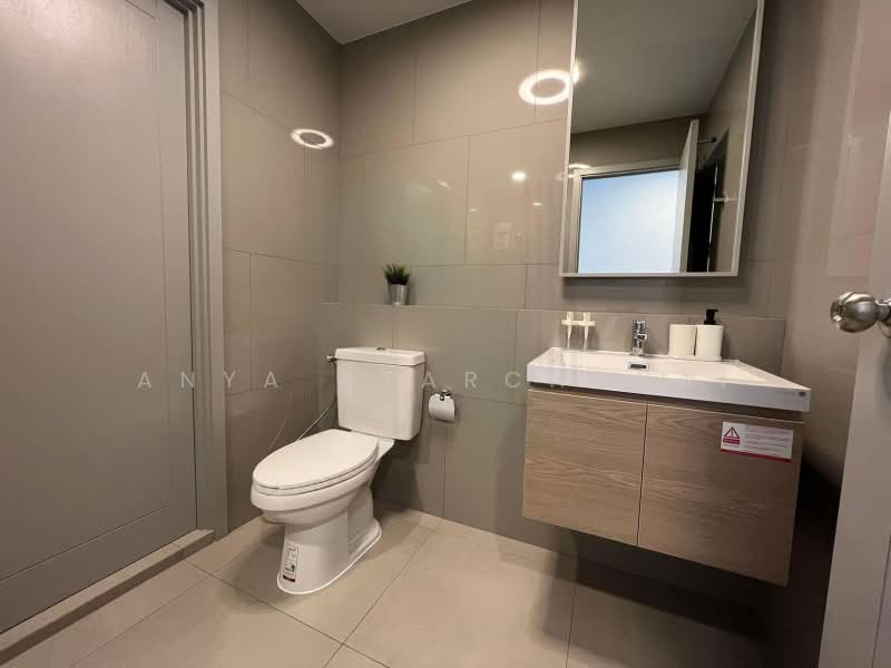 Chapter One Flow Bangpo, Bangkok, 899 Pracharat Sai 1 Road, Bang Sue, Bangkok, 2 Bedrooms, 45 sqm, Condo For Rent, by Anya Atarchanai, 500405938 - DDproperty.com