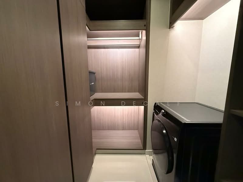Q1 Sukhumvit, Bangkok, 1 Sukhumvit Road, Khlong Toei, Bangkok, 2 Bedrooms, 108 sqm, Condo For Rent, by Simon Decalf, 500405947 - DDproperty.com