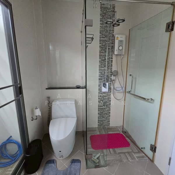 Perfect Place Ramkhamhaeng, Bangkok, Saphan Sung, Bangkok, 3 Bedrooms, 154 sqm, Single Detached House For Rent, by Airada Parasarn, 500405977 - DDproperty.com
