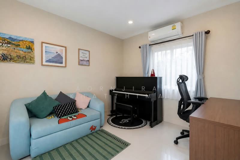 S2777 | 2-Storey Detached House in a Gated Community, San Phi Suea Area | Only 5 Minutes to NIS Inte, Chiang Mai, San Phi Sua, Muang Chiang Mai, Chiang Mai, 4 Bedrooms, 160 sqm, Single Detached House For Sale, by Aornjira Khatthima, 500405982 - DDproperty.com