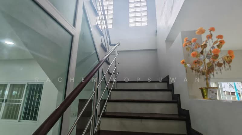 Two-story detached house in Hat Yai city, Chok Sanam Khun area. 43 sq.wa. 3 bedrooms. Special price:, Songkhla, Hat-Yai, Hat Yai, Songkhla, 3 Bedrooms, 80 sqm, Townhouse For Sale, by Rachen Nopsuwan, 500405984 - DDproperty.com
