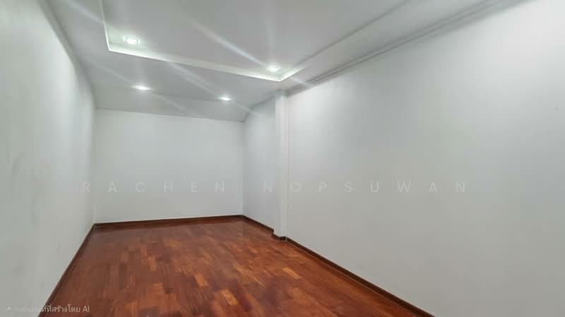 Two-story detached house in Hat Yai city, Chok Sanam Khun area. 43 sq.wa. 3 bedrooms. Special price:, Songkhla, Hat-Yai, Hat Yai, Songkhla, 3 Bedrooms, 80 sqm, Townhouse For Sale, by Rachen Nopsuwan, 500405984 - DDproperty.com
