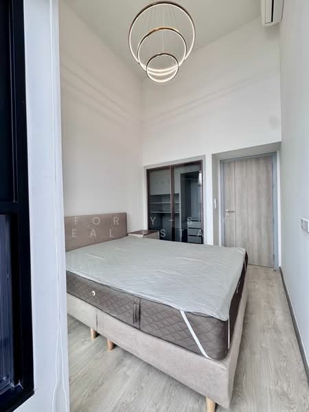 SOHO Bangkok Ratchada, Bangkok, 74 Pracha Rat Bamphen Rd, Huai Khwang, Bangkok, 2 Bedrooms, 48 sqm, Condo For Rent, by Forty-Six Real Estate Group, 500405989 - DDproperty.com
