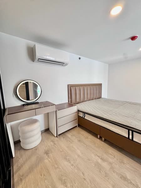 SOHO Bangkok Ratchada, Bangkok, 74 Pracha Rat Bamphen Rd, Huai Khwang, Bangkok, 2 Bedrooms, 48 sqm, Condo For Rent, by Forty-Six Real Estate Group, 500405989 - DDproperty.com
