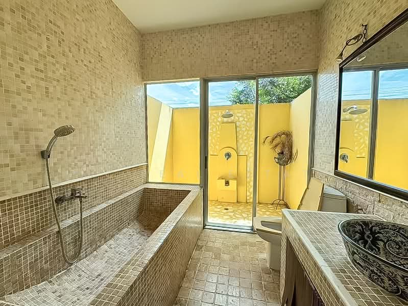 House for Sale Bang Saray 3 Bedroom Fully Furnished, Chon Buri (Pattaya), Bang Lamung, Bang Lamung (Pattaya), Chon Buri (Pattaya), 3 Bedrooms, 604 sqm, Single Detached House For Sale, by PLC Real Estate, 500405991 - DDproperty.com