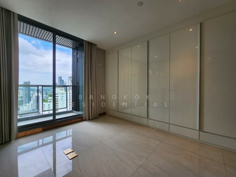 H Sukhumvit 43, Bangkok, 28 Sukhumvit 34 Road, Khlong Tan Nua, Watthana, Bangkok, 4 Bedrooms, 238 sqm, Condo For Sale, by Bangkok Residential, 500405995 - DDproperty.com