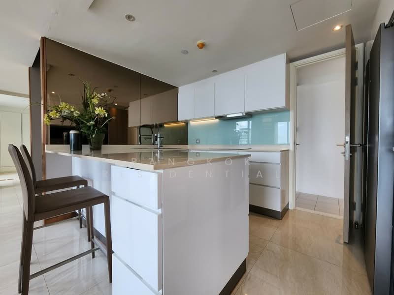 H Sukhumvit 43, Bangkok, 28 Sukhumvit 34 Road, Khlong Tan Nua, Watthana, Bangkok, 4 Bedrooms, 238 sqm, Condo For Sale, by Bangkok Residential, 500405995 - DDproperty.com