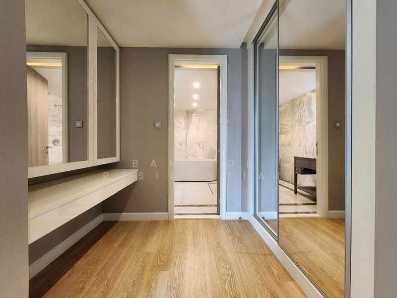 H Sukhumvit 43, Bangkok, 28 Sukhumvit 34 Road, Khlong Tan Nua, Watthana, Bangkok, 4 Bedrooms, 238 sqm, Condo For Sale, by Bangkok Residential, 500405995 - DDproperty.com