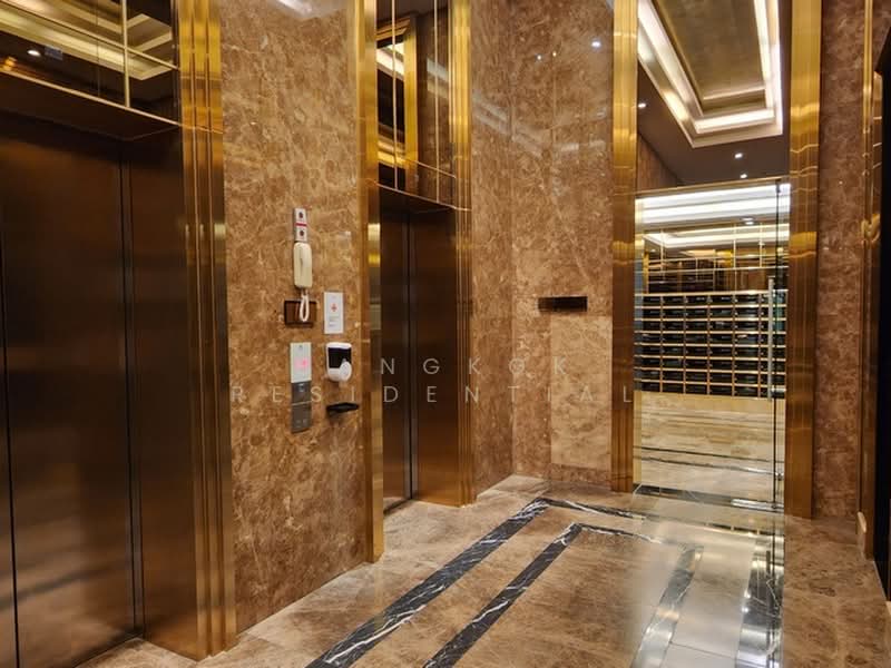 H Sukhumvit 43, Bangkok, 28 Sukhumvit 34 Road, Khlong Tan Nua, Watthana, Bangkok, 4 Bedrooms, 238 sqm, Condo For Sale, by Bangkok Residential, 500405995 - DDproperty.com