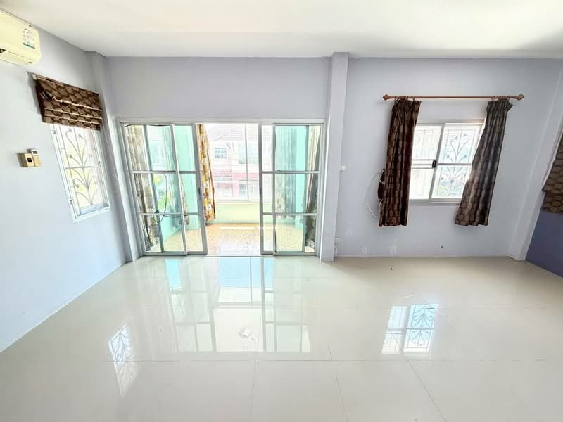 ขาย บ้านเดี่ยว 2 ชั้น หมู่บ้านอิมพีเรียล ลากูน่า, Nonthaburi, Bang Bua Thong, Nonthaburi, 4 Bedrooms, 150 sqm, Single Detached House For Sale, by กรณวัสส์ กัณฑวัสส์วงส์, 500406050 - DDproperty.com